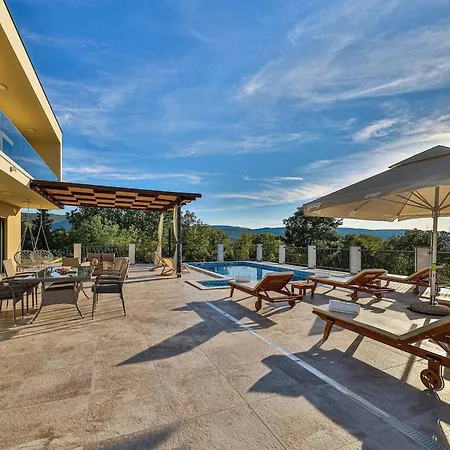 Villa Luxurious Sanctuary With Pool *